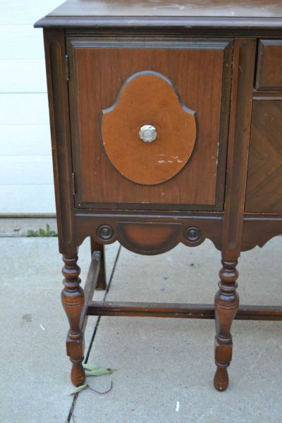 Transform an old buffet into the farmhouse buffet you are looking for!