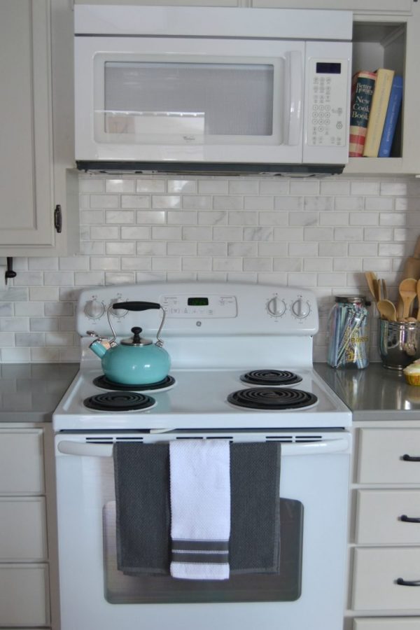 A DIY Kitchen Makeover That Made A Big Impact With A Small Budget