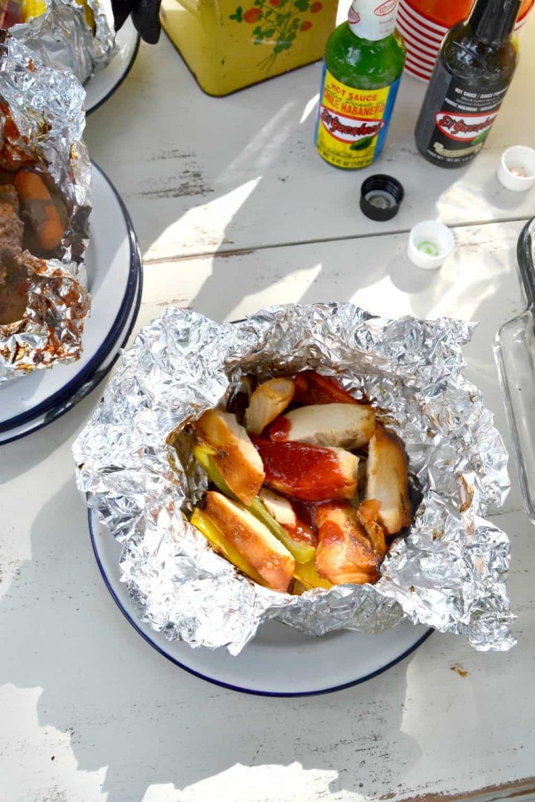 5 Easy Hobo Dinner Ideas That Are Great For Eating Outdoors