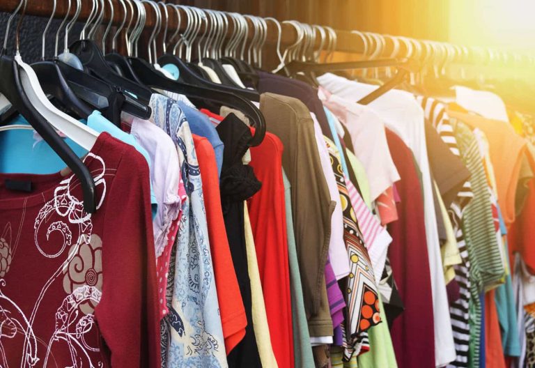 Want To Have A Yard Sale, But Don't Know Where To Start? Check Out ...