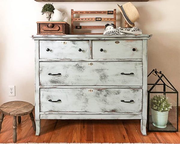 Bedroom Chest Makeover With Paint, Sandpaper & The Best Paint Brush