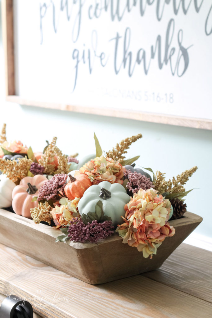 Discover stunning DIY fall centerpieces to bring seasonal warmth and style to your table. Explore creative, easy-to-make ideas for festive autumn decor!