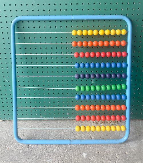 Transform a vintage kids' abacus into stylish DIY abacus wall art! Follow our guide to create unique, nostalgic decor that blends vintage charm with modern design.