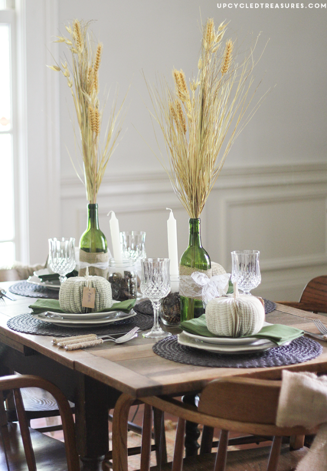 Create DIY Thanksgiving table settings with personalized, elegant designs. Discover ideas and tips to craft the perfect festive ambiance for your feast!