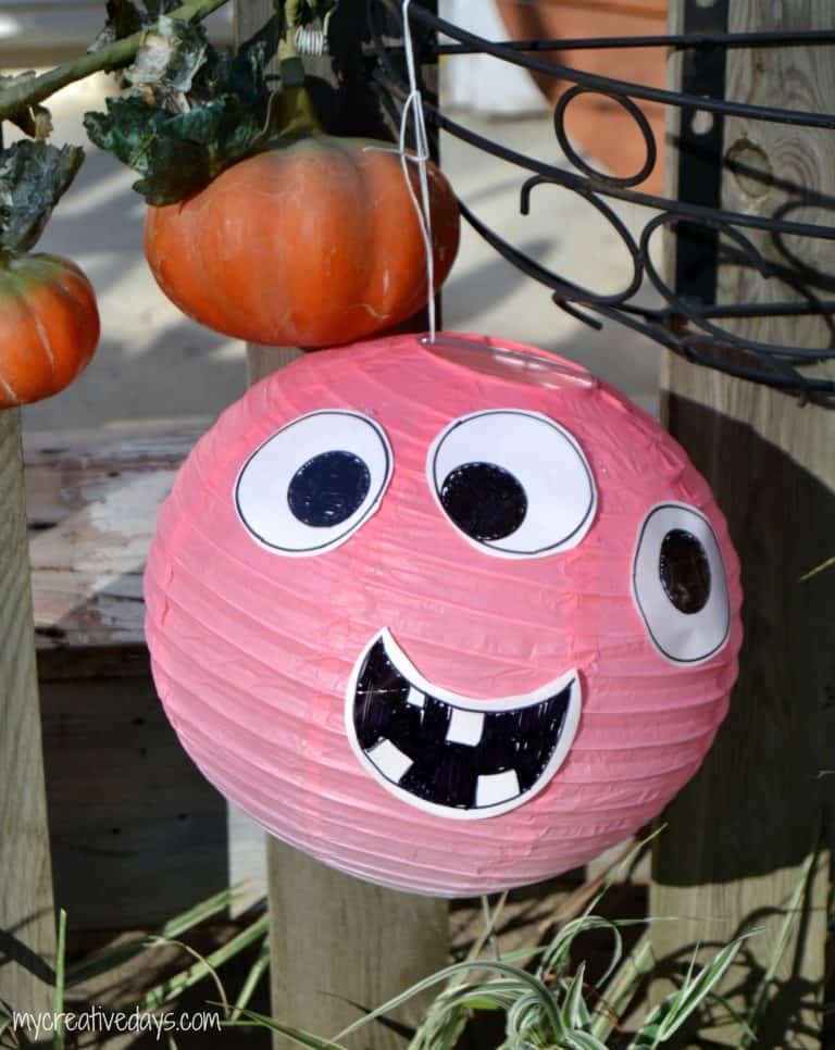 Create a spooky and fun Halloween with DIY Halloween decorations. Discover cost-effective, customizable projects to transform your home into a Halloween haven!