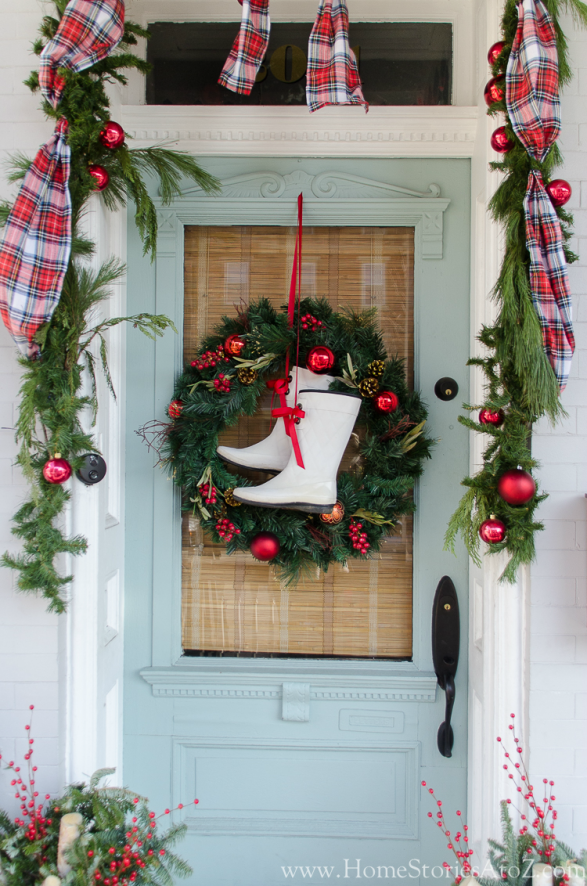 Create DIY Christmas wreaths for your home this holiday season! Explore easy tutorials for festive, personalized wreaths that suit every style and skill level.