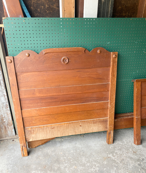 This DIY Vintage Bed Frame Bench shows you how to turn a vintage bed frame into a stunning DIY bench. Perfect for adding charm and functionality to your home!