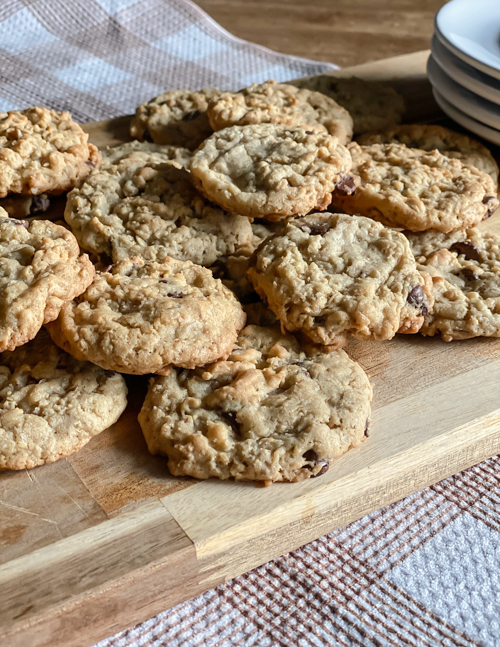 These Rice Krispie Oatmeal Chocolate Chip Cookies are crunchy, chewy, and chocolatey! The perfect quick and easy cookie recipe for any occasion or holiday treat.