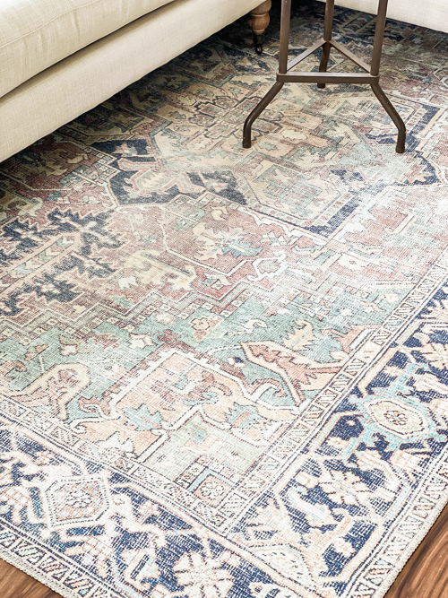 The best vintage rugs from Boutique Rugs add timeless charm to any room. Explore my top picks and other vintage-style options with a special discount inside!