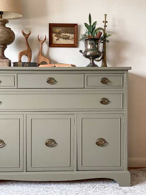 Transform an outdated piece into a stunning modern buffet makeover. Learn the products, steps, and tips to create a sleek, contemporary design.