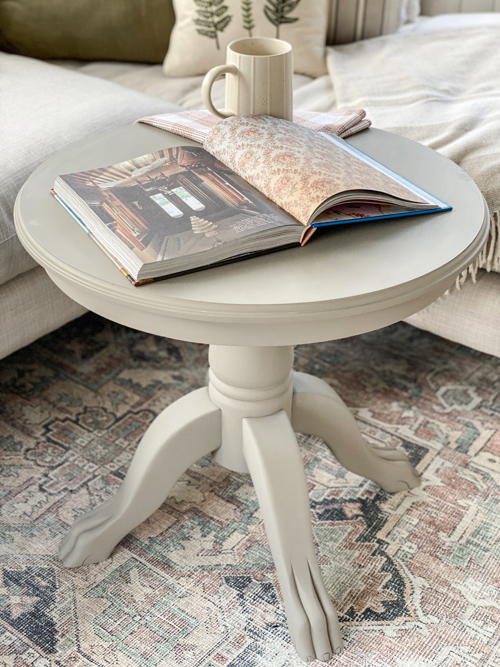 Transform a thrifted clawfoot end table makeover with this easy DIY! Refresh vintage pieces with paint, primer, and style tips. Step-by-step guide inside!