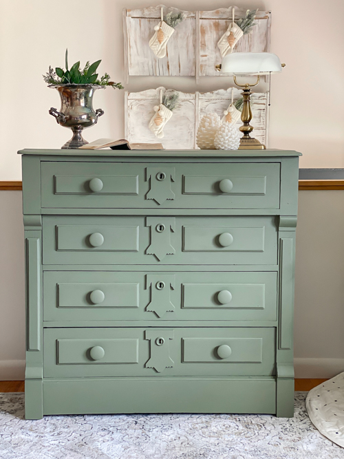 Transform your old furniture with this simple dresser makeover! Learn step-by-step how to create a stunning new look using green paint and easy DIY techniques.