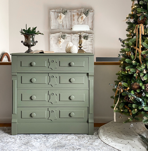 Transform your old furniture with this simple dresser makeover! Learn step-by-step how to create a stunning new look using green paint and easy DIY techniques.