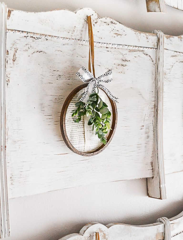 Create stunning DIY Spring Wreaths to refresh your home! Browse these easy, beautiful ideas and get inspired to craft the perfect seasonal wreath.